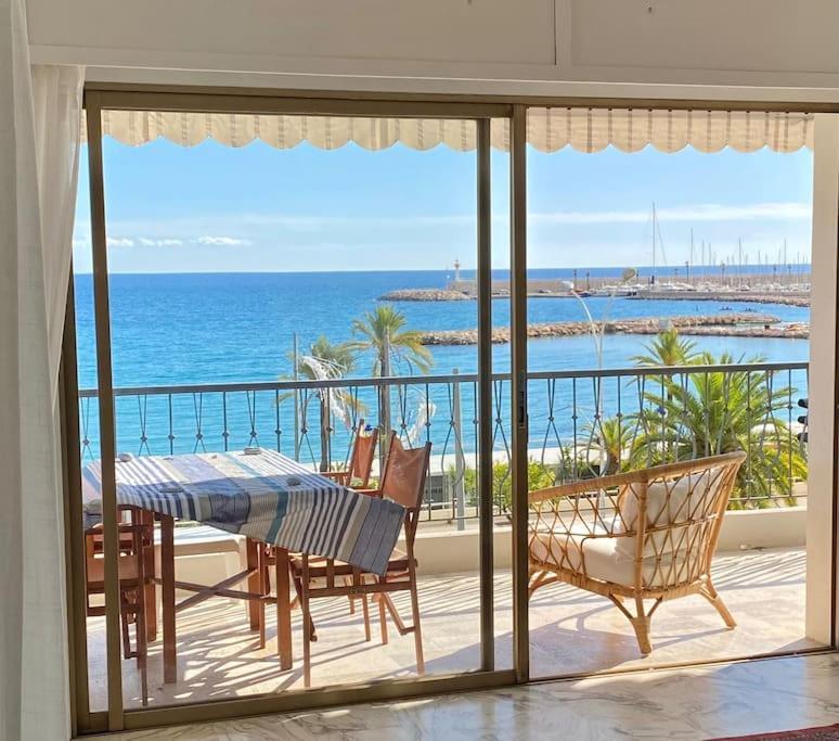 Le Garavan-Vue Mer-Plage-Clim-Terrasse 멍똥 외부 사진